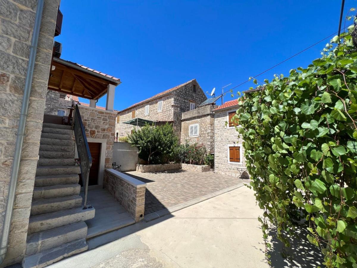 House Tia Holiday home