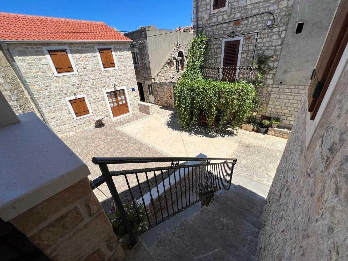 House Tia * Vrboska